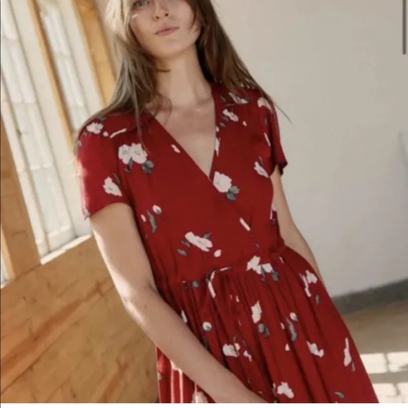 Christy Dawn Dresses & Skirts - ❌❌   S O L D   ❌❌        NWOT Christy Dawn Dawn Red floral dress XS